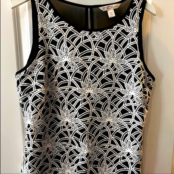 Banana Republic Factory Tops - Banana Republic sleeve less blouse. Great condition. Cotton bland